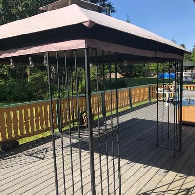 151:  Outdoor Gazebo with Lights