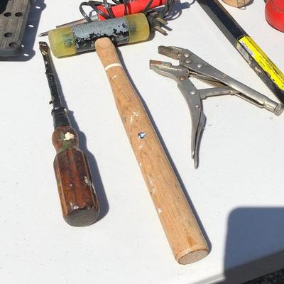 222:   A Huge Selection Of Tools