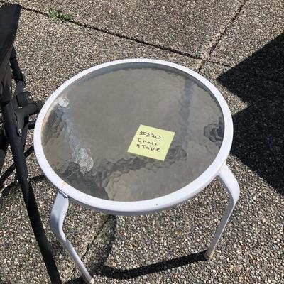 220:  Lounge Lawn Chair, Side Table and Propane Lantern