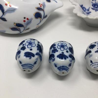 201:  Vintage Linens, Collectible Salt and Pepper Shakers and More