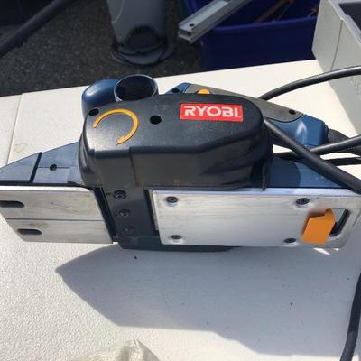 172:  Ryobi Hand Planer