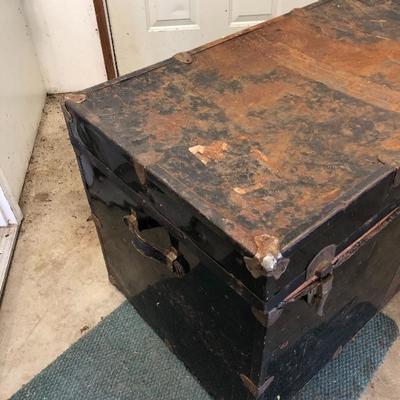 177:  Antique Well Traveled Travel Trunk 