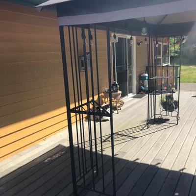 151:  Outdoor Gazebo with Lights