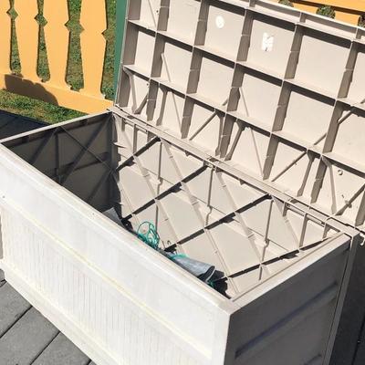 158:  Suncast Outdoor Resin Storage chest 
