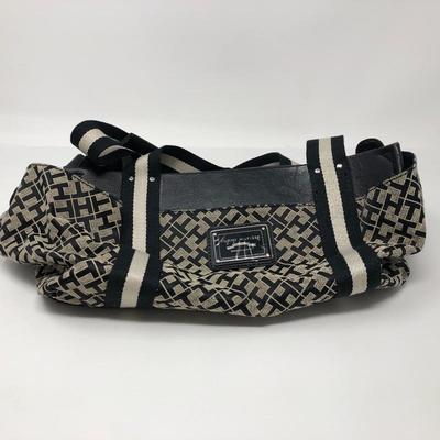206:  Piazza Leather Purse and Tommy Hilfiger Purse 