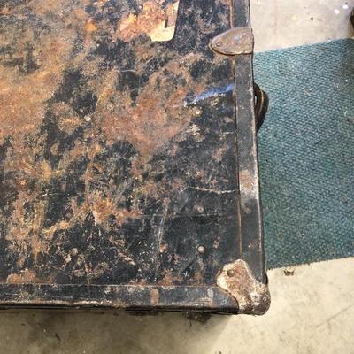 177:  Antique Well Traveled Travel Trunk 