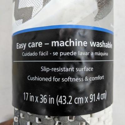 2x Mainstays Bath Towels Yellow/White/Gray, Cushioned Bath Mat Gray/White - New
