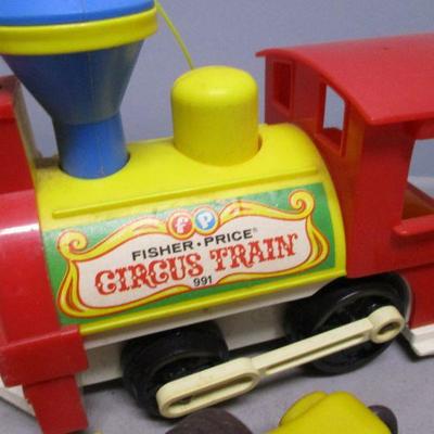 Fisher Price Circus Train With Animals