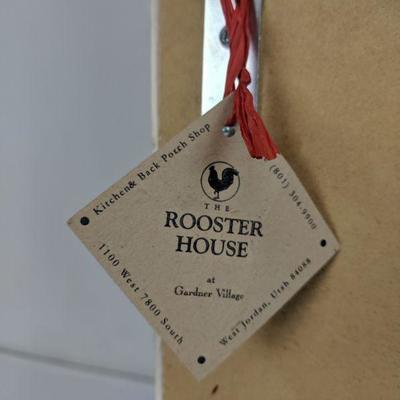 The Rooster House Flower Wall Decor, Gardner Village