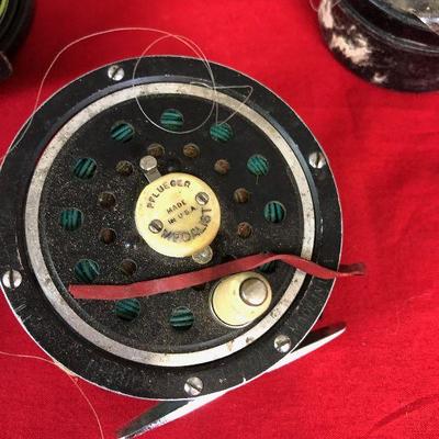 Lot 287 Vintage Fly reels and Fishing Gear Pflueger