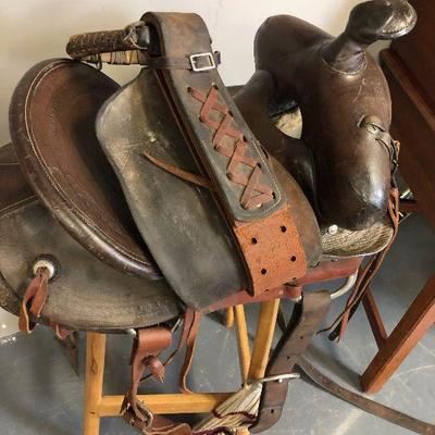 Antique Western Saddle 