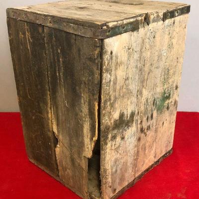 Lot 64 Vintage Canada Dry Crate 