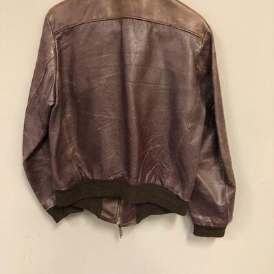 Lot 31 Vintage Brown Leather Bomber Jacket 