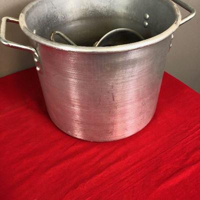 Lot 383 Large stock pot and strainer / juicer with wood mallet 