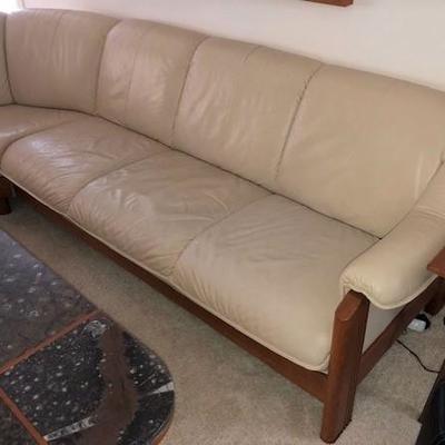 Ekornes Leather Sectional (Off white in color)