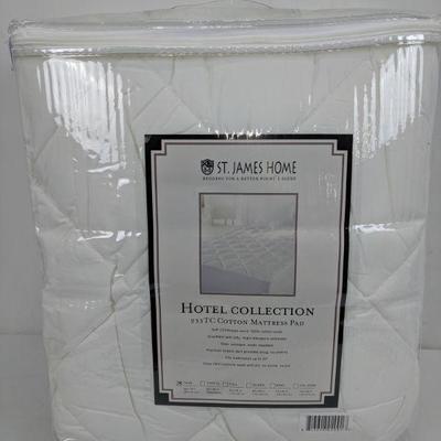 St. James Home Cotton Mattress Pad, White, Twin, 233 Thread Count - New