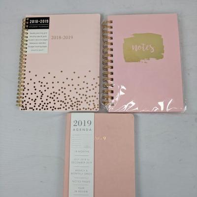 Pink/Gold 2018-2019 Student Planner, Pink 2019 Agenda, Notes Book - New
