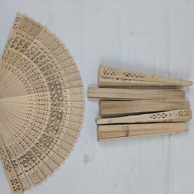 6 Wooden Fans - New