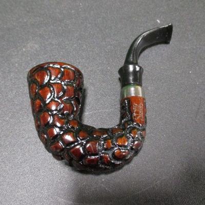 2 Tobacco Pipes = 1 Is A Shire