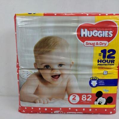 Huggies Snug & Dry Diapers, Size 2, 82 Count - New