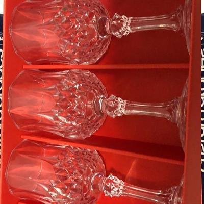 243: Cristal D'Arques Glasses