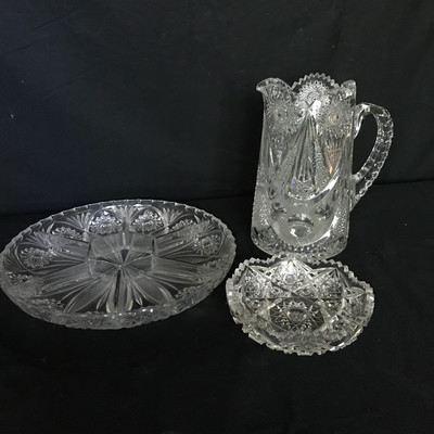 Lot 247 - Byzantine Pitcher and Two Plates