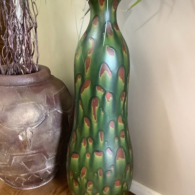 102  Large Decorative Pots with Artificial Plants