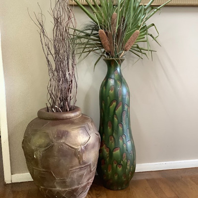 102  Large Decorative Pots with Artificial Plants