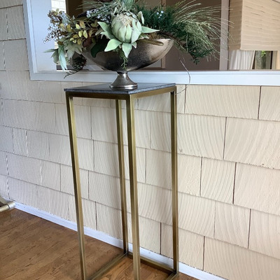 109 Gold Tones Display Table with Plant