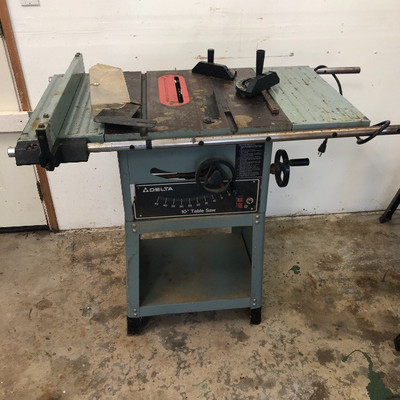 171 Delta 10â€ Table Saw
