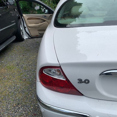 143 2002 Jaguar S Model Sedan