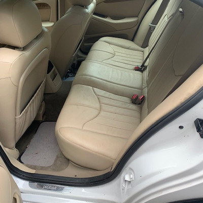 143 2002 Jaguar S Model Sedan