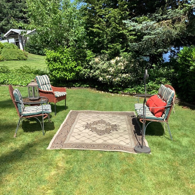 148 Outdoor Sitting Area