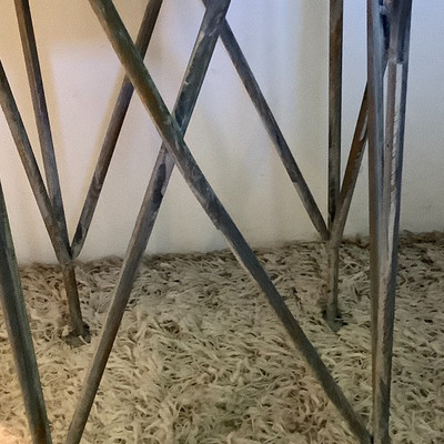 157 Basin Stand with Branches and 4 Wall Hangings