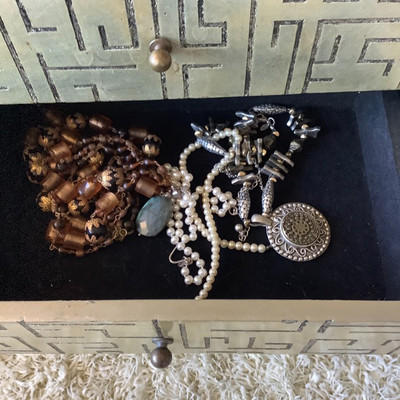 173 Floor Standing Jewelry Box with Contents