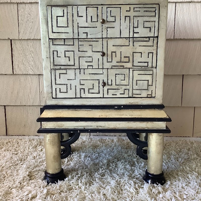 173 Floor Standing Jewelry Box with Contents