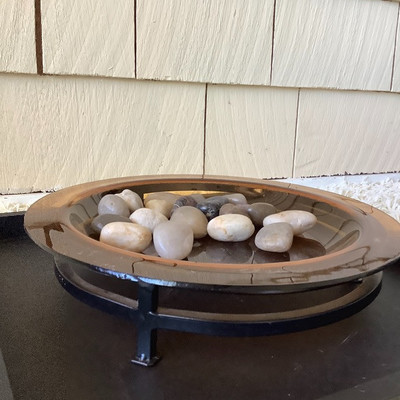 176 Floral and Rock Decor
