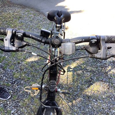 185 Trek 7500FX 9 Speed Bike
