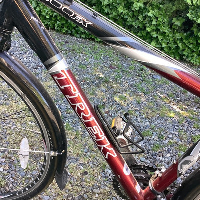 185 Trek 7500FX 9 Speed Bike