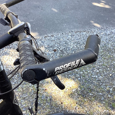 185 Trek 7500FX 9 Speed Bike