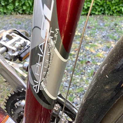 185 Trek 7500FX 9 Speed Bike