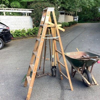 192 Yard Tool Lot