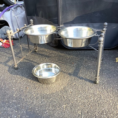 197 Dog Lot