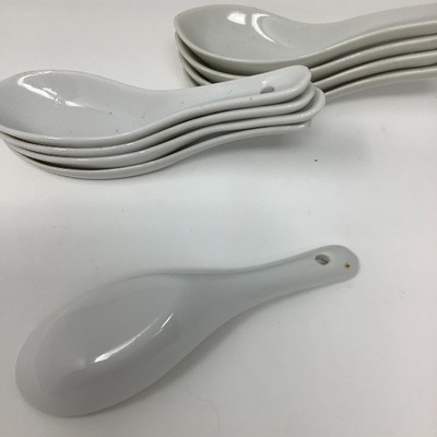 206 Basket of Mixed Brand White Kitchen Items