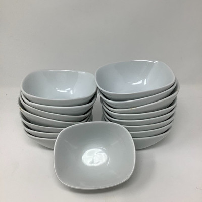 206 Basket of Mixed Brand White Kitchen Items