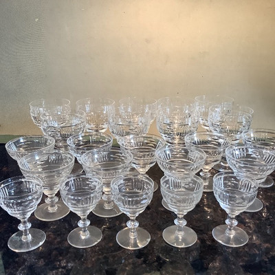 219  Crystal Glasses