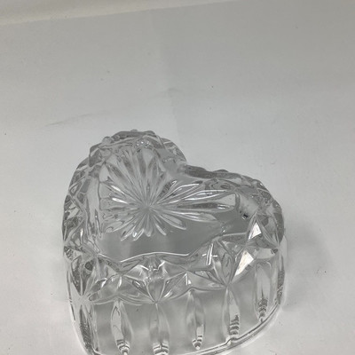229 Collection of Glassware Some Leaded Crystal