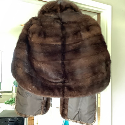 239 Vintage Mink Shawl 