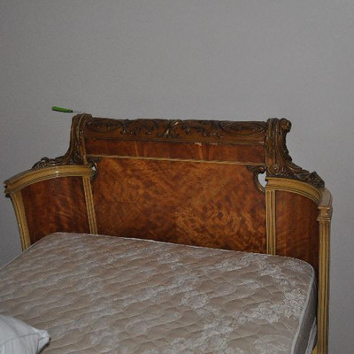 Antique French Twin Bed Set/Gentlemens Dresser/Bureau with mirror