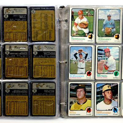 1973 TOPPS BASEBALL CARDS COLLECTION - 144 Cards in Album